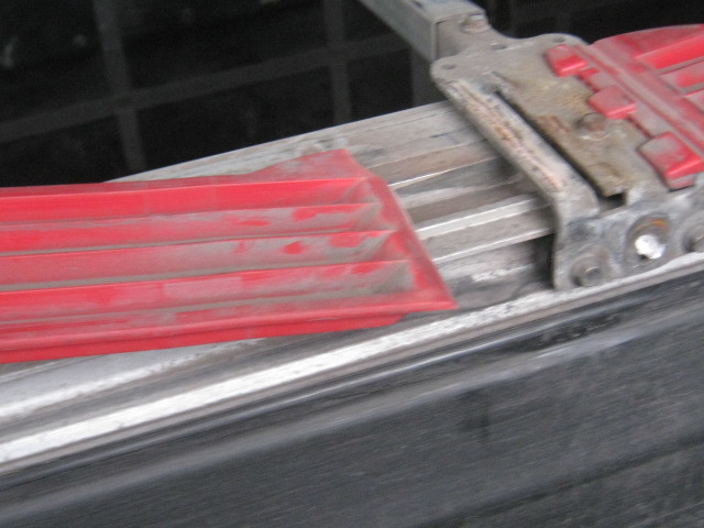 Ремонт сдвижного механизма полуприцепа&nbsp;